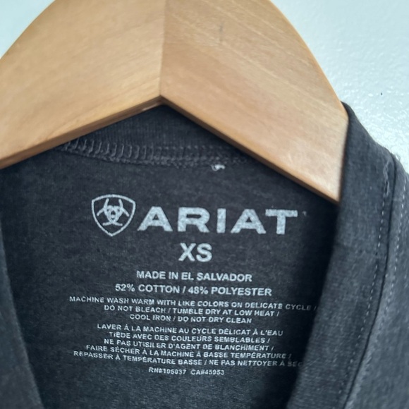 Ariat Grey Woman’s Sweater Size xsmall - Picture 5 of 8